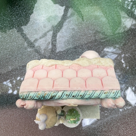 PRECIOUS MOMENTS ENESCO 2003 Christmas Window Snow Globe - Picture 5 of 8